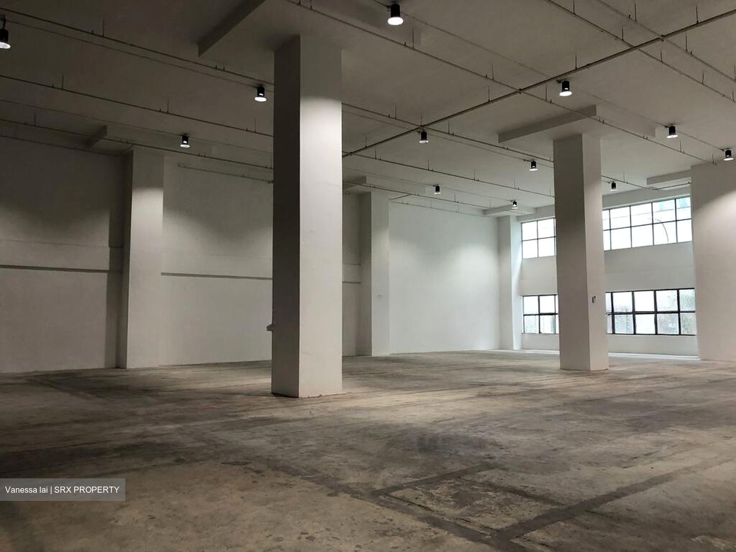 Penjuru Lane (D22), Warehouse #575453501